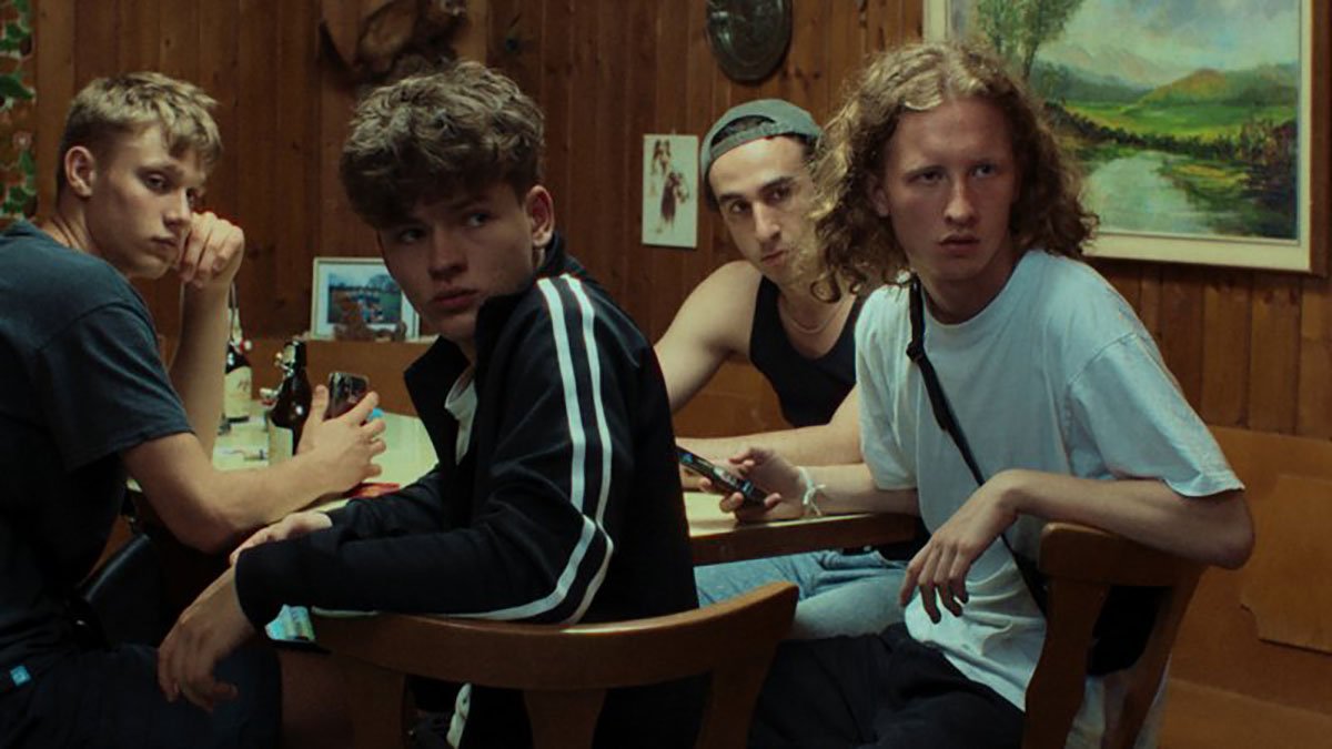 © MELODIES OF BARKING DOGS by Daniel Huss 40. Stuttgarter Filmwinter – Festival for Expanded Media